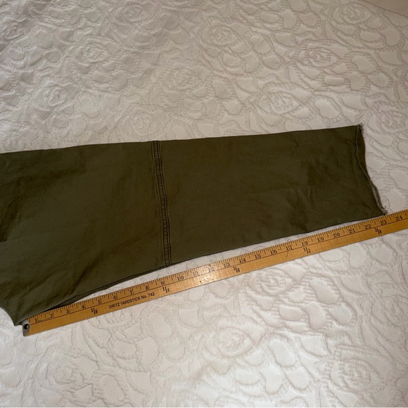 Banana Republic Girlfriend Fit Authentic Chino Petite Ankle Pants - Picture 10 of 11